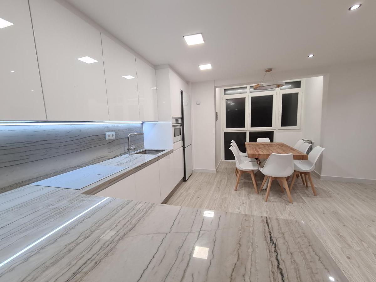 104A Apartamento Para 8 Personas Хихон Екстериор снимка